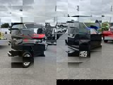 Used 2023 Chrysler Pacifica Touring-L image 6