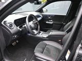Used 2024 Mercedes-Benz GLB 250 image 2