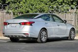 Used 2024 Nissan Altima 2.5 SV image 3