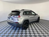 Used 2019 Jeep Cherokee Latitude Plus image 6