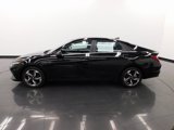 Used 2023 Hyundai Elantra Limited image 5