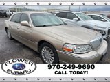 Used 2005 Lincoln Town Car Signature image 4