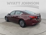 Used 2023 Nissan Altima 2.5 SV image 3