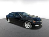 Used 2023 Chevrolet Malibu LT image 2