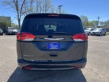 Used 2017 Chrysler Pacifica Touring w/ Tire & Wheel Group image 6
