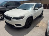 Used 2019 Jeep Cherokee Latitude Plus image 3