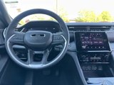 New 2025 Jeep Grand Cherokee Altitude image 6