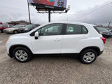 Used 2016 Chevrolet Trax LS image 2