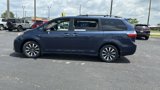 Used 2018 Toyota Sienna XLE Premium image 4
