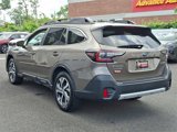Used 2021 Subaru Outback Limited image 4