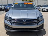 Used 2024 Volkswagen Jetta SE image 3