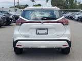 Used 2023 Nissan Kicks SV image 5