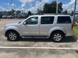 Used 2012 Nissan Pathfinder SV image 3