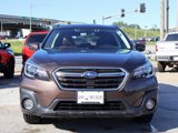 Used 2019 Subaru Outback 2.5i Touring image 2