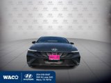 Used 2025 Hyundai Elantra Sport image 2