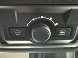 Used 2018 Toyota Tacoma TRD Off-Road w/ Exterior Package image 4