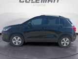 Used 2022 Chevrolet Trax LT w/ Driver Confidence Package image 2