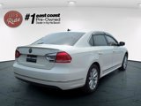 Used 2015 Volkswagen Passat TDI SEL Premium image 4