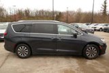 Used 2019 Chrysler Pacifica Touring Plus w/ Advanced Safetytec Group image 5
