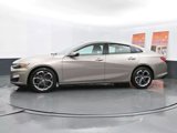 Used 2023 Chevrolet Malibu LT w/ Driver Confidence Package image 5
