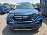 Used 2020 Ford Explorer XLT w/ Equipment Group 202A image 2