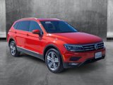 Used 2018 Volkswagen Tiguan SEL Premium image 3