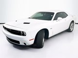 Used 2017 Dodge Challenger R/T image 2
