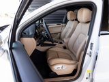 Used 2025 Porsche Macan image 5