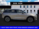 Used 2021 Lincoln Corsair Reserve w/ Equipment Group 201A image 4