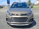 Certified 2022 Chevrolet Trax LT w/ LT Convenience Package image 2