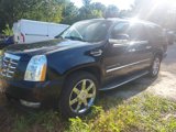 Used 2013 Cadillac Escalade ESV Luxury image 2