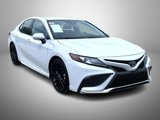 Used 2023 Toyota Camry XSE image 3
