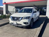 Used 2018 Nissan Pathfinder SV image 3