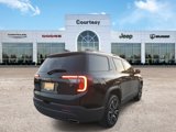 Used 2021 GMC Acadia SLT w/ Elevation Edition image 4