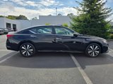 Used 2022 Nissan Altima 2.5 SV image 2