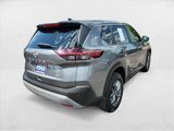 Used 2022 Nissan Rogue S image 5