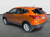 Used 2017 Nissan Rogue Sport S image 2