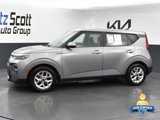 Used 2022 Kia Soul LX w/ Technology Package image 2