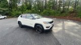 Used 2021 Jeep Compass Latitude image 2