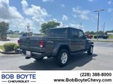 Used 2022 Jeep Gladiator Sport image 5