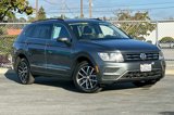 Used 2021 Volkswagen Tiguan SE image 2