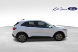 Used 2022 Ford Escape SEL image 5