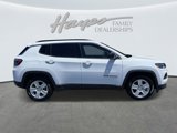 Certified 2022 Jeep Compass Latitude image 2