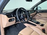 Certified 2024 Porsche Macan image 4