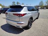 Used 2023 Mitsubishi Outlander SE image 5