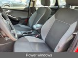 Used 2013 Ford Focus SE image 6