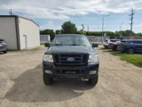 Used 2005 Ford F150 XLT image 2