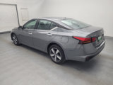 Used 2021 Nissan Altima 2.5 SV image 3