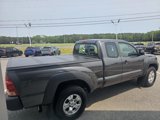 Used 2015 Toyota Tacoma 4x4 Access Cab image 5