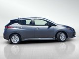 Used 2024 Nissan Leaf S image 3